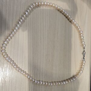Elegant Pearl Necklace